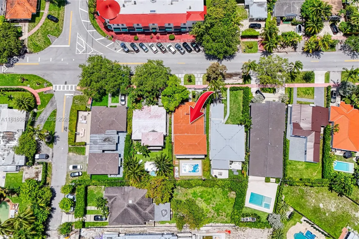 719 W 51st St, Miami Beach FL 33140