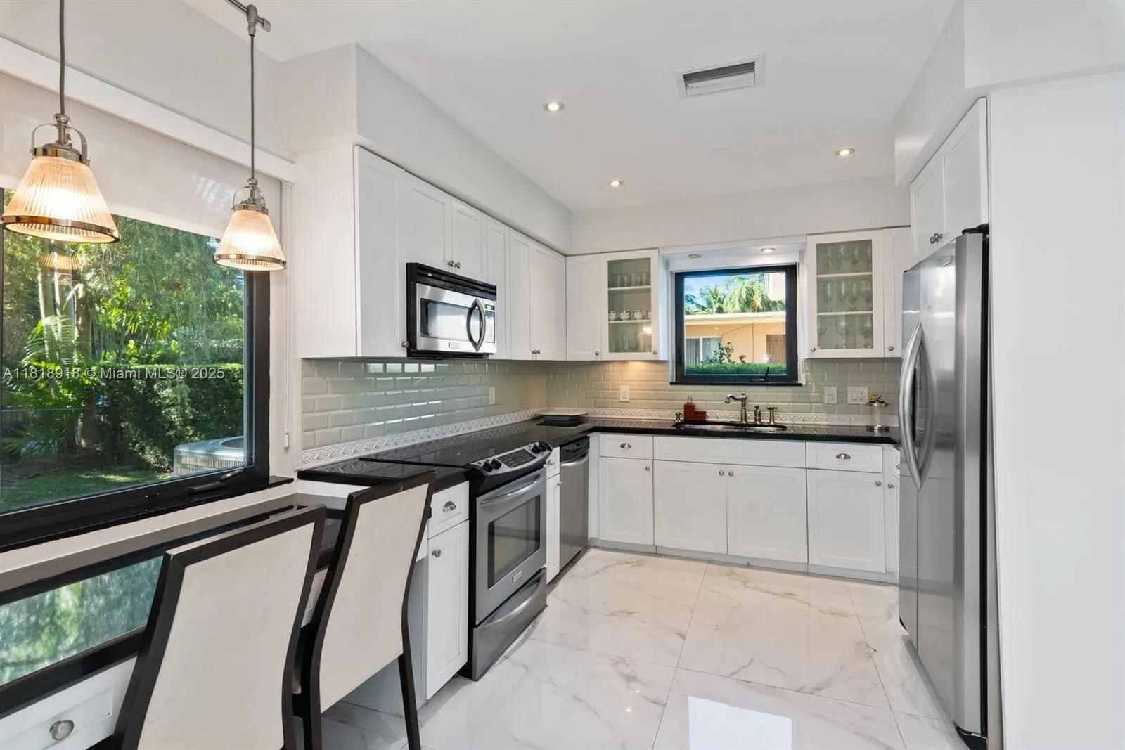 1020 NE 98th St, Miami Shores FL 33138