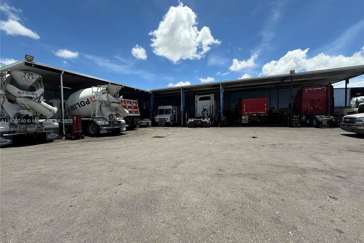 9008 NW 119th St Suite D, Hialeah Gardens FL 33018