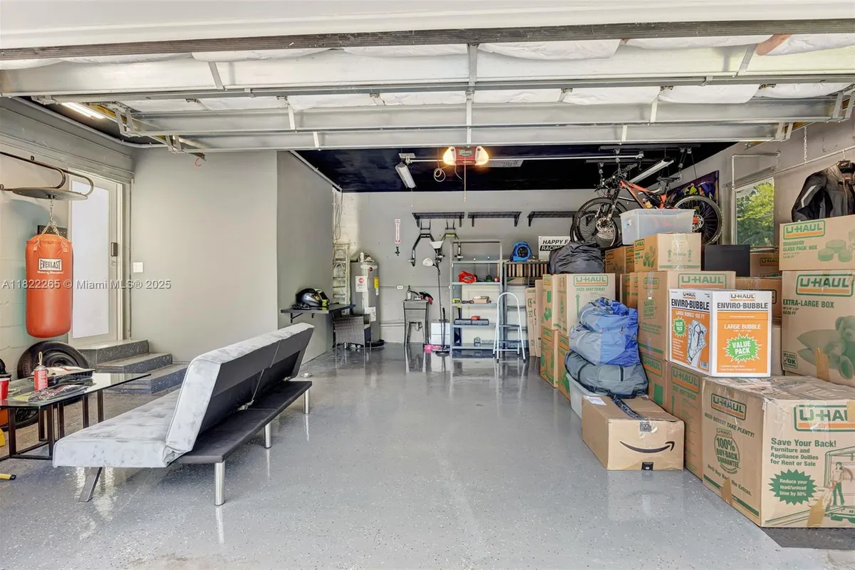 11230 SW 69th Ct, Pinecrest FL 33156