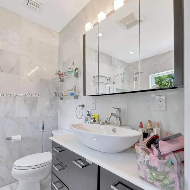 11230 SW 69th Ct, Pinecrest FL 33156