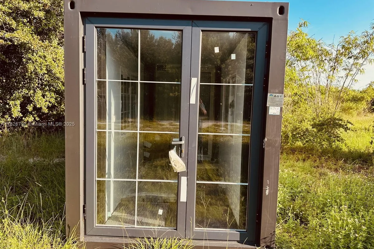 3256 Auburn St., Lorida FL 33857