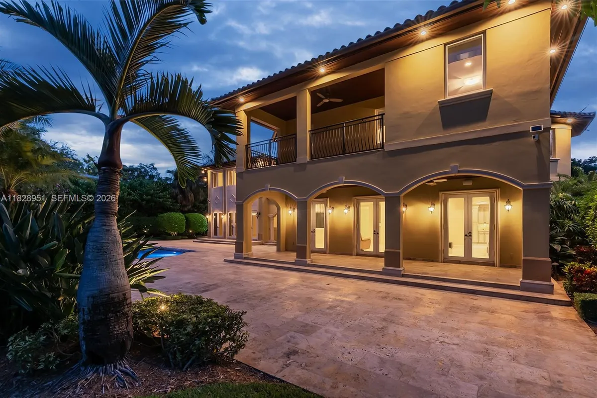 10851 SW 63rd Ave, Pinecrest FL 33156