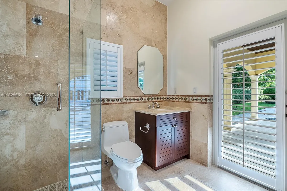 10851 SW 63rd Ave, Pinecrest FL 33156