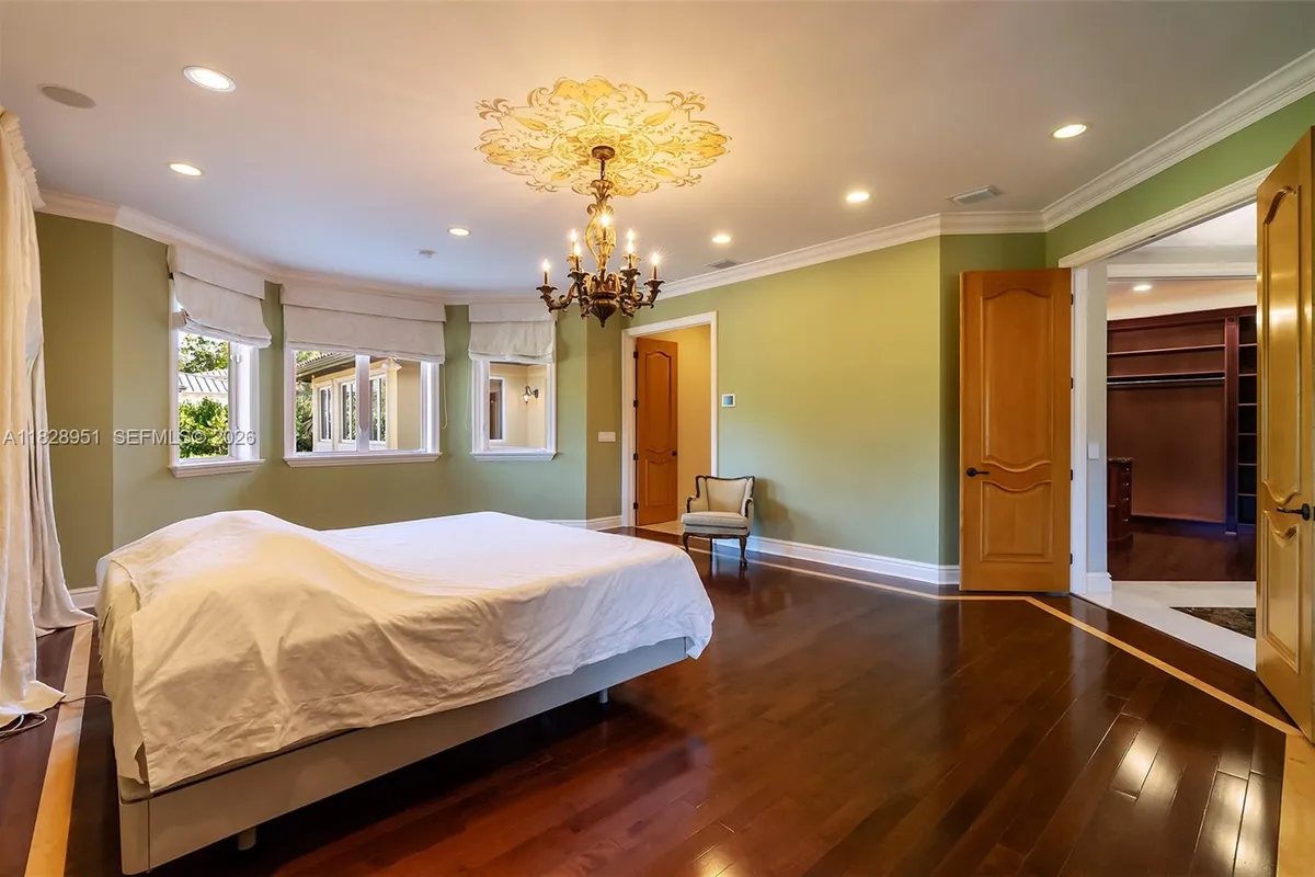 10851 SW 63rd Ave, Pinecrest FL 33156