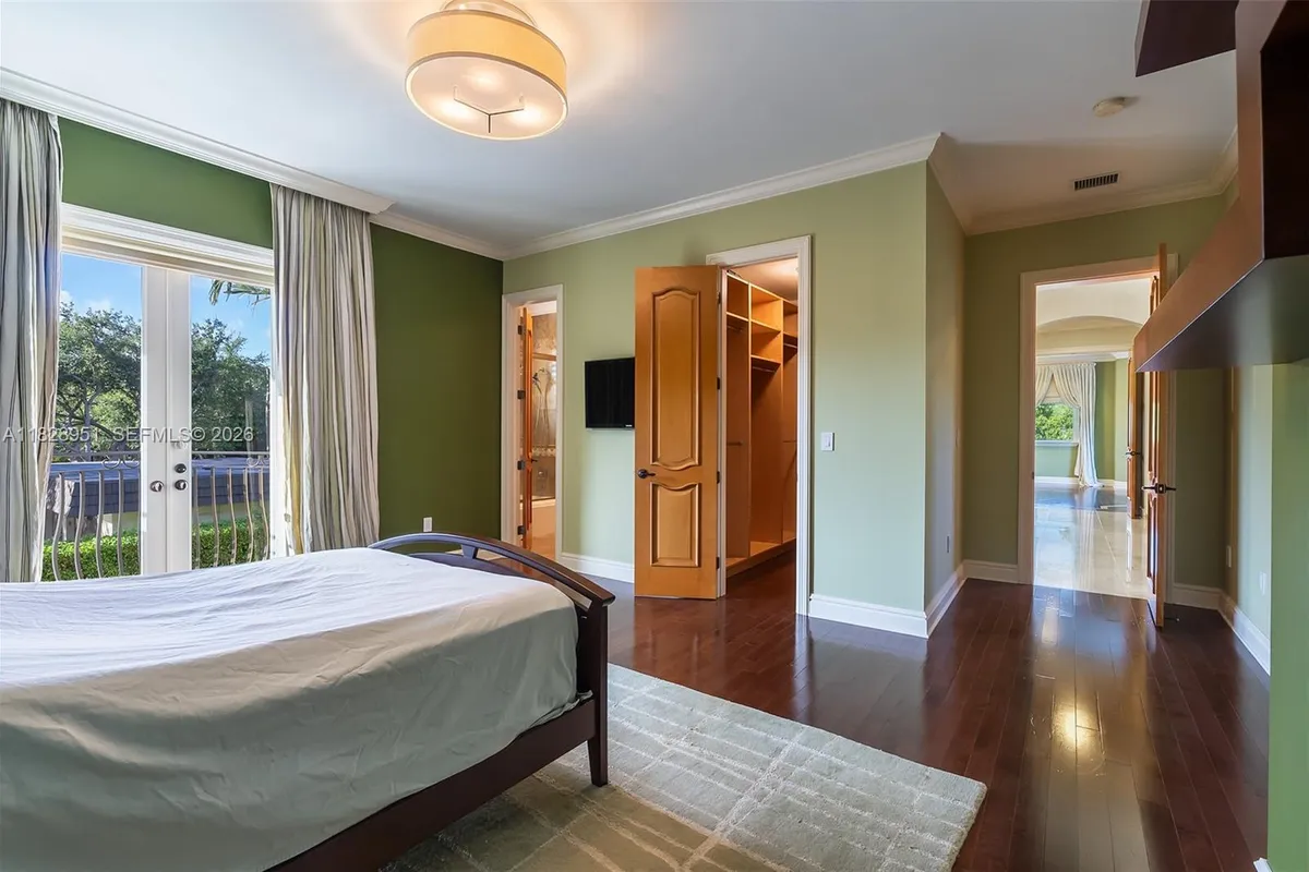 10851 SW 63rd Ave, Pinecrest FL 33156