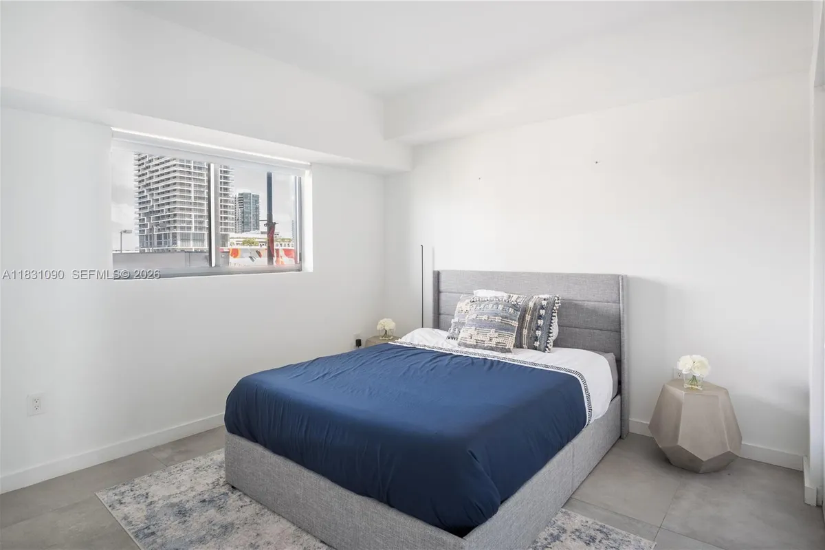 460 NE 28th St # 805, Miami FL 33137