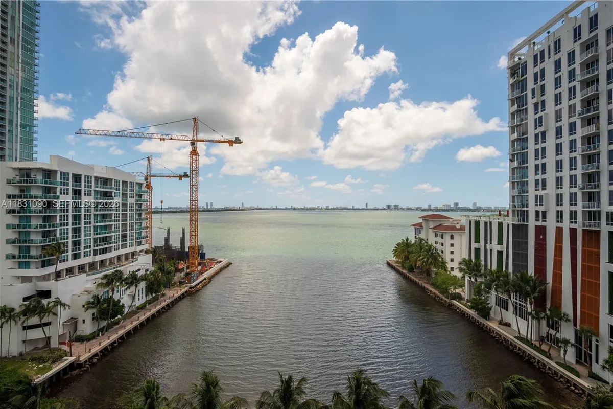 460 NE 28th St # 805, Miami FL 33137