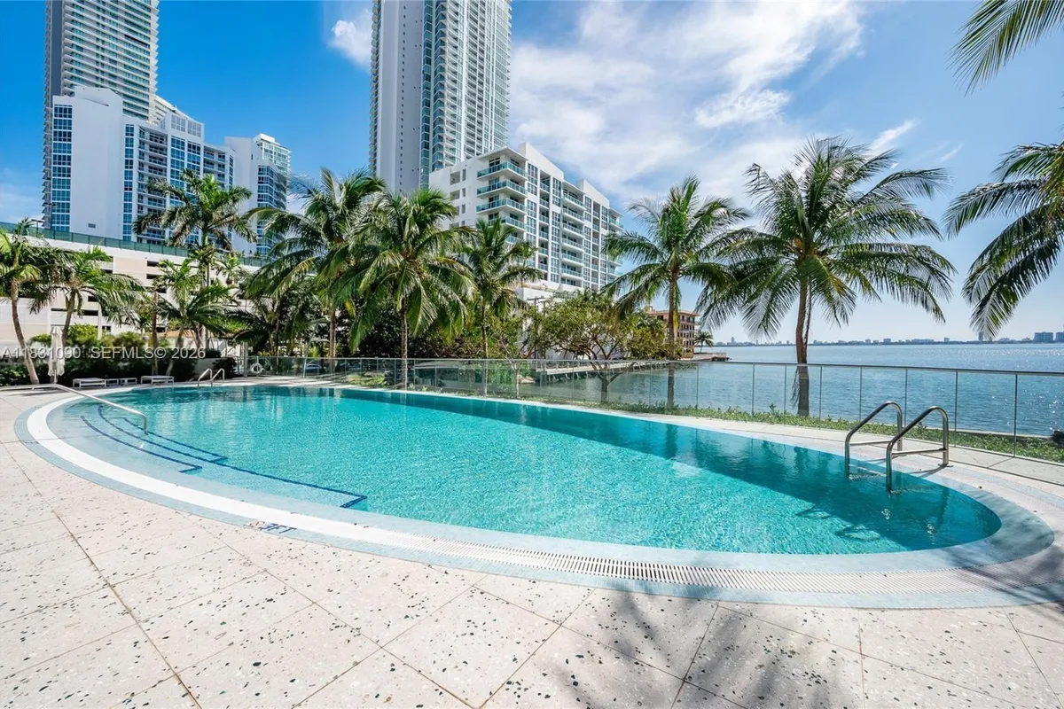 460 NE 28th St # 805, Miami FL 33137