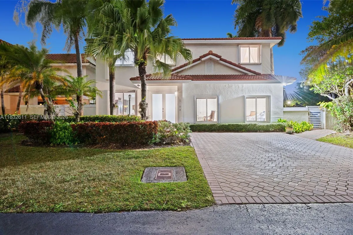 5194 NW 106th Ave, Doral FL 33178