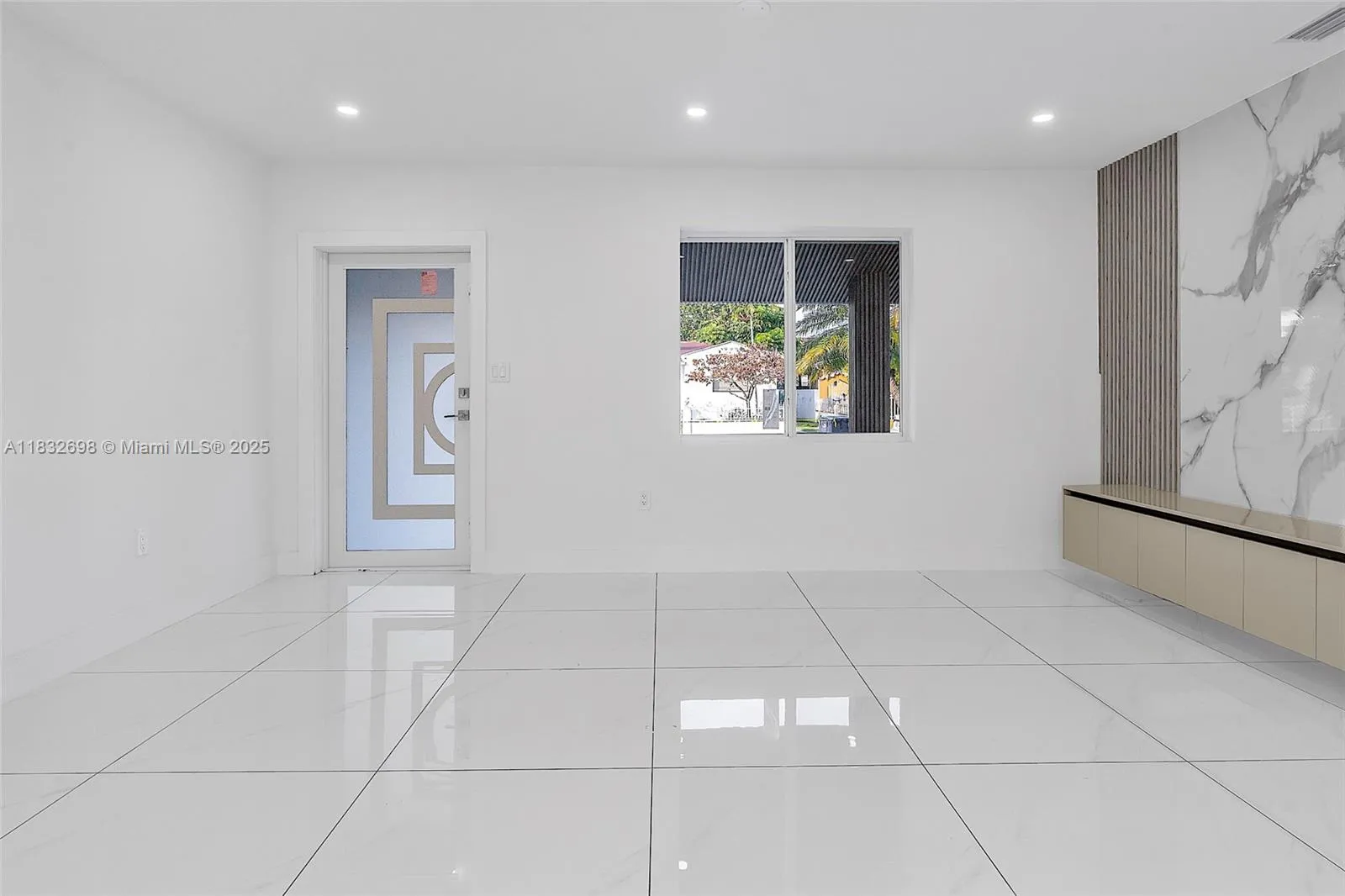 6540 SW 25th St, Miami FL 33155