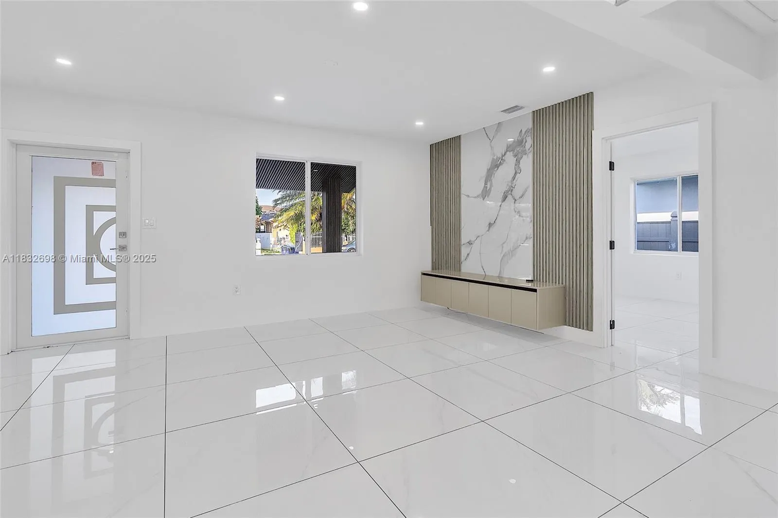 6540 SW 25th St, Miami FL 33155