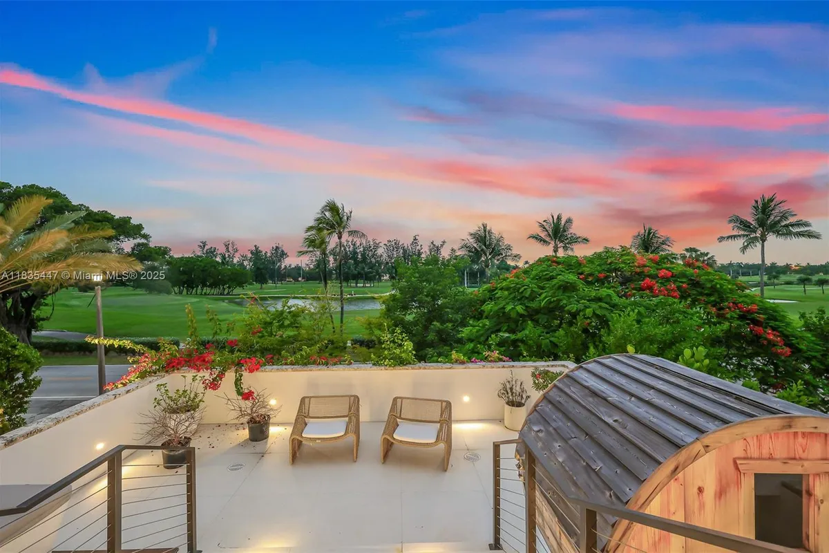 2355 Meridian Ave, Miami Beach FL 33140