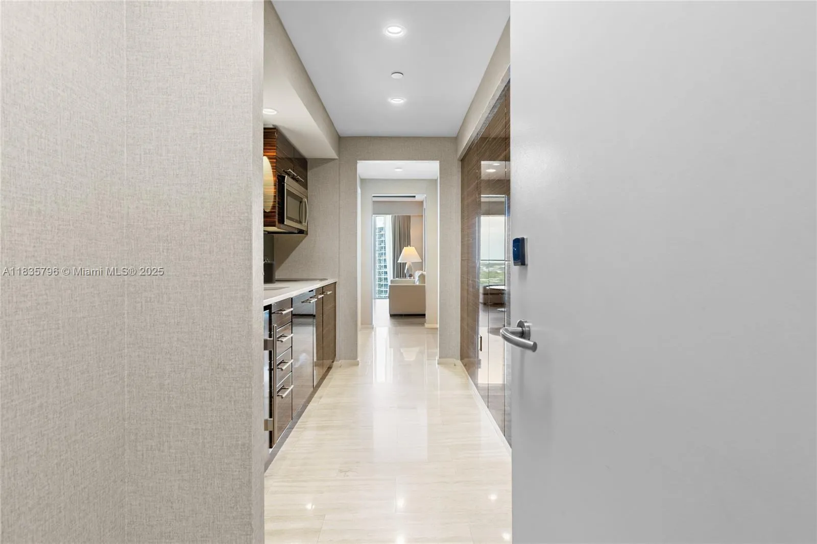 551 N Fort Lauderdale Beach Blvd # H1401, Fort Lauderdale FL 33304