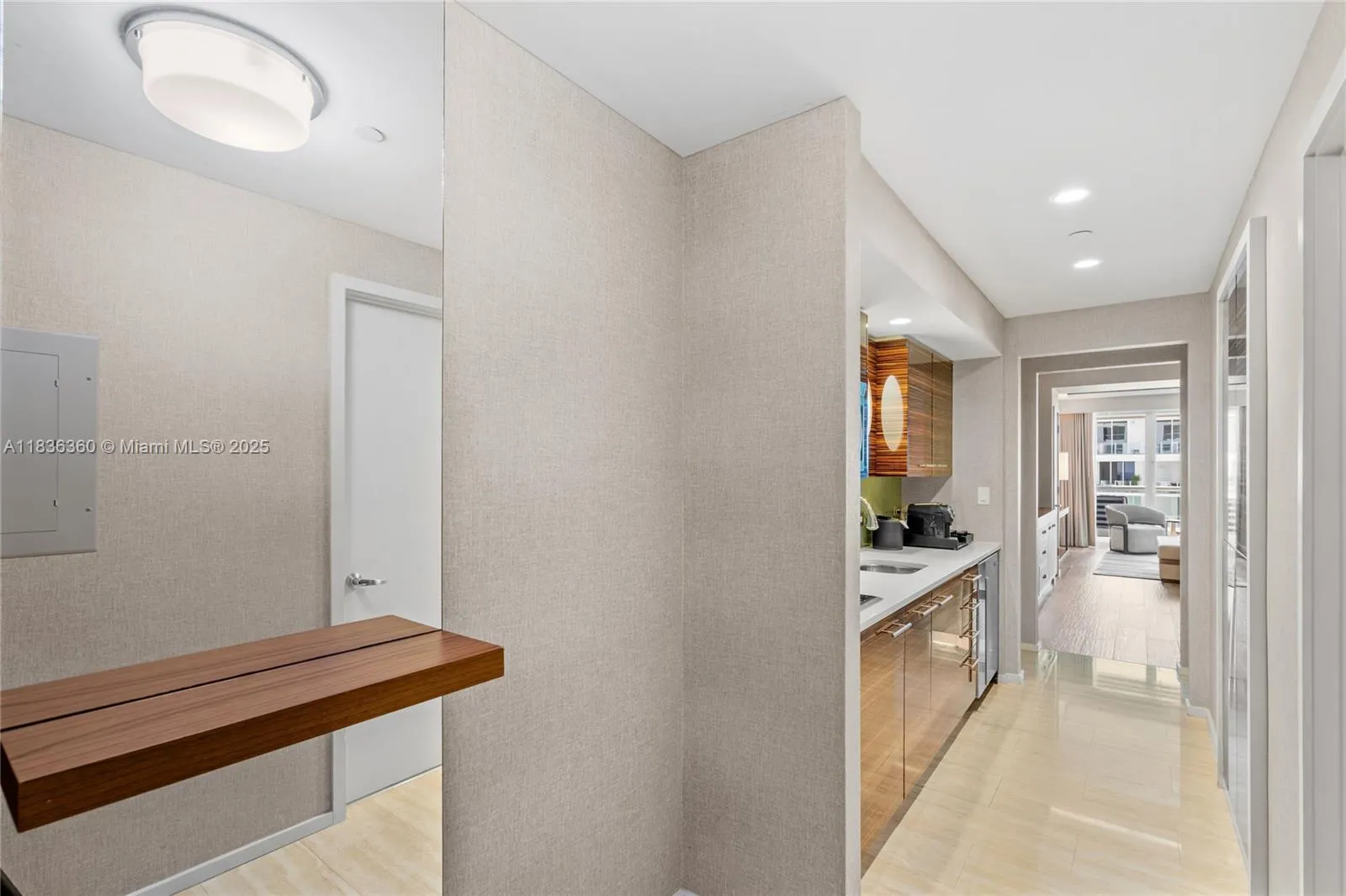 551 N Fort Lauderdale Beach Blvd # R1909, Fort Lauderdale FL 33304