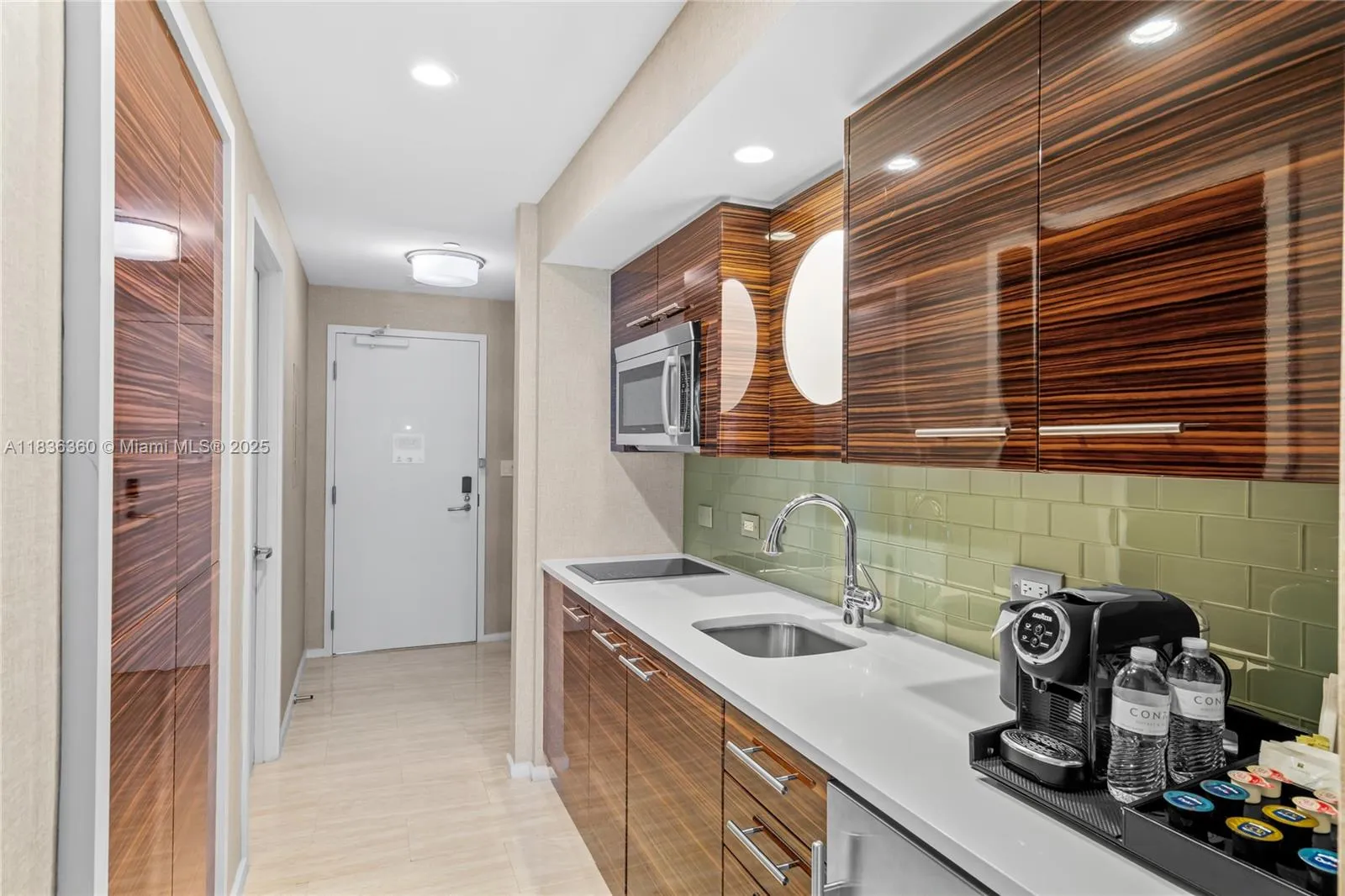 551 N Fort Lauderdale Beach Blvd # R1909, Fort Lauderdale FL 33304