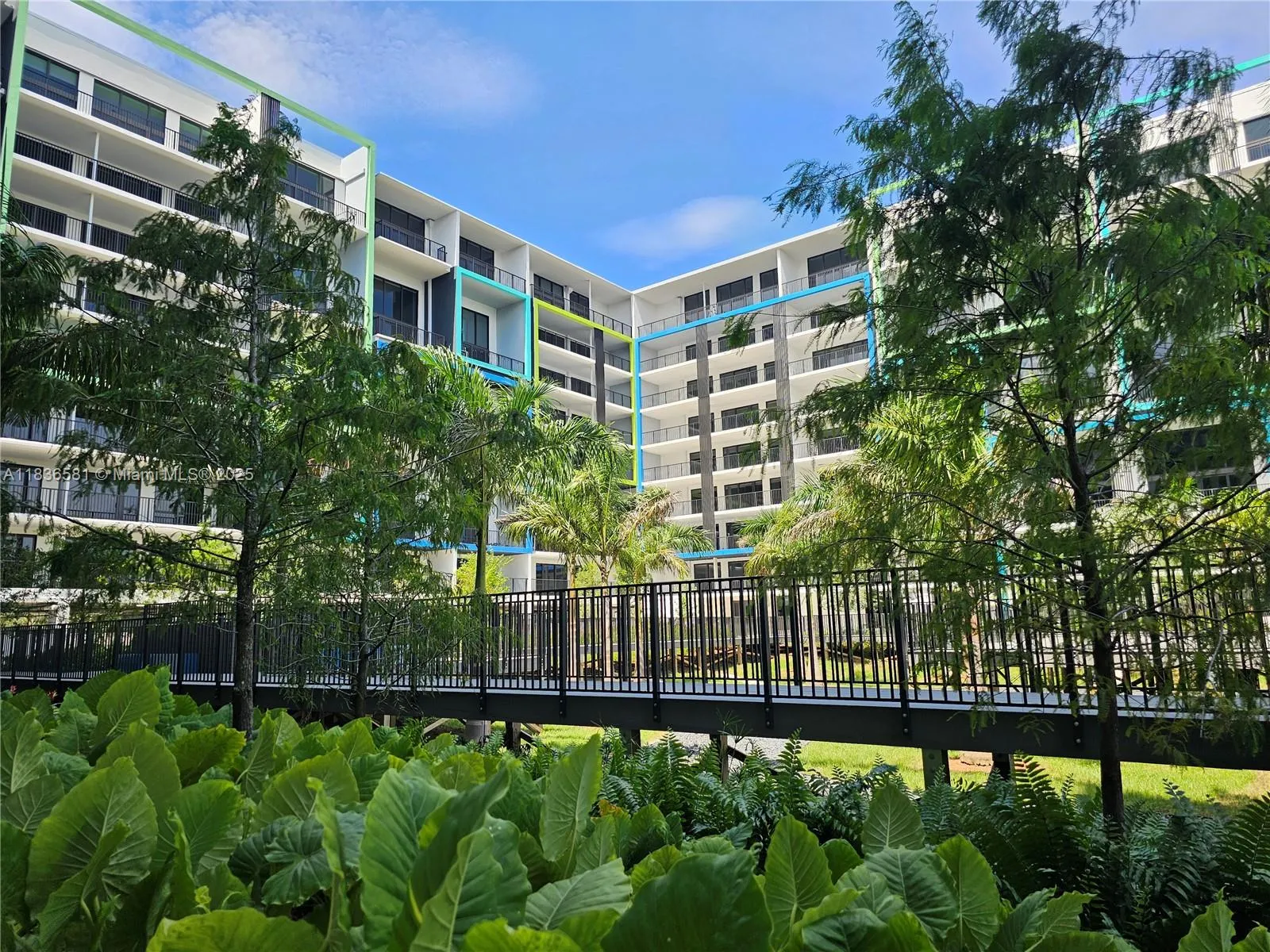 4400 Sunrise Blvd # A, Plantation FL 33317