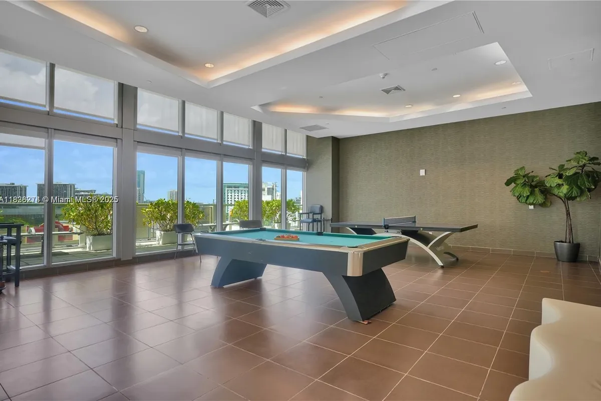 1111 SW 1st Ave, Miami FL 33130