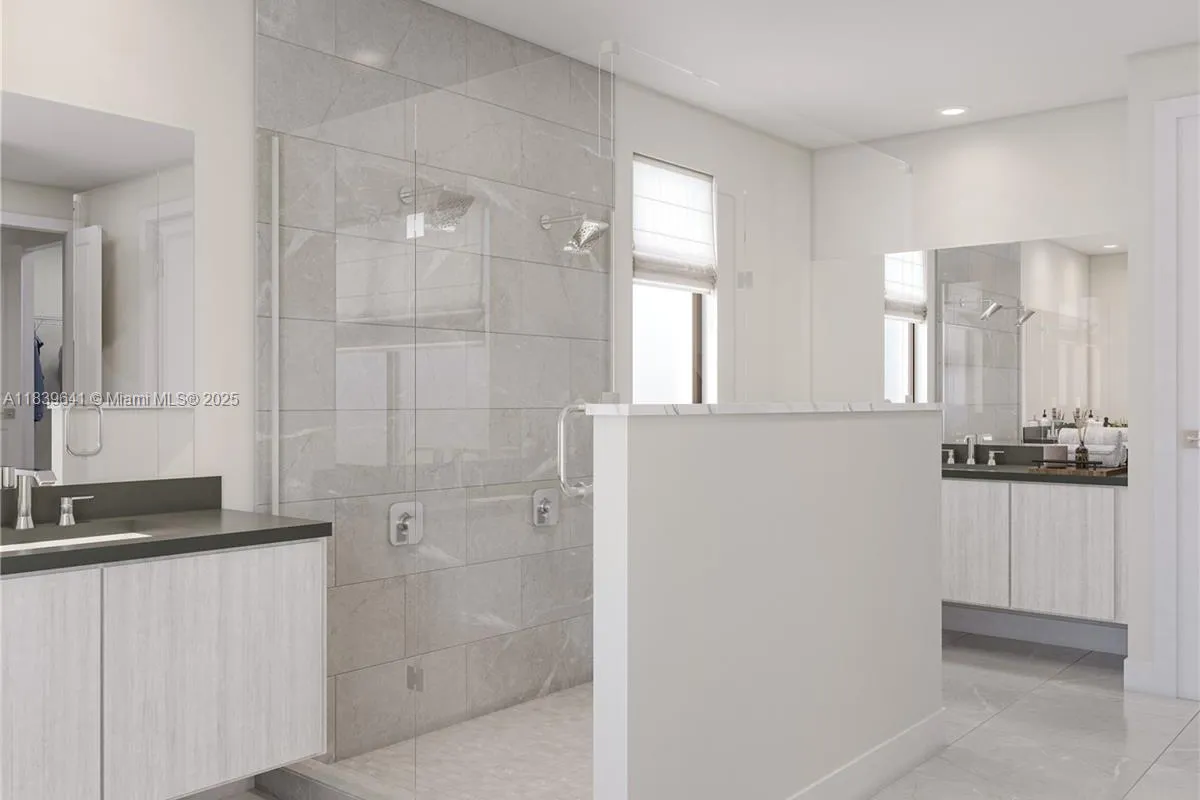 19642 NE 14 AVE, Miami FL 33179