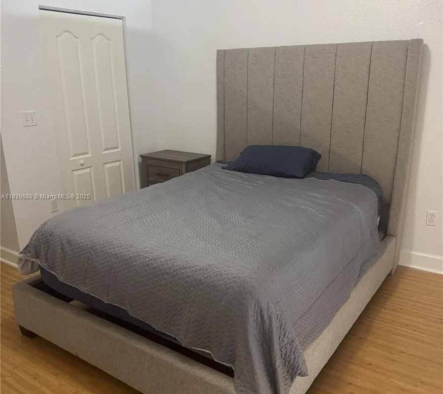 6001 SW 70th St # 304, South Miami FL 33143