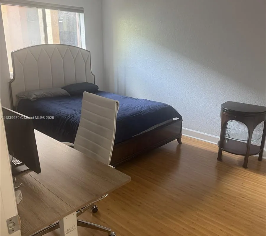 6001 SW 70th St # 304, South Miami FL 33143