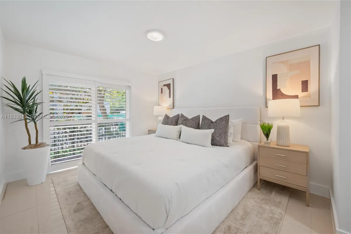 2511 Tequesta Ln, Coconut Grove FL 33133