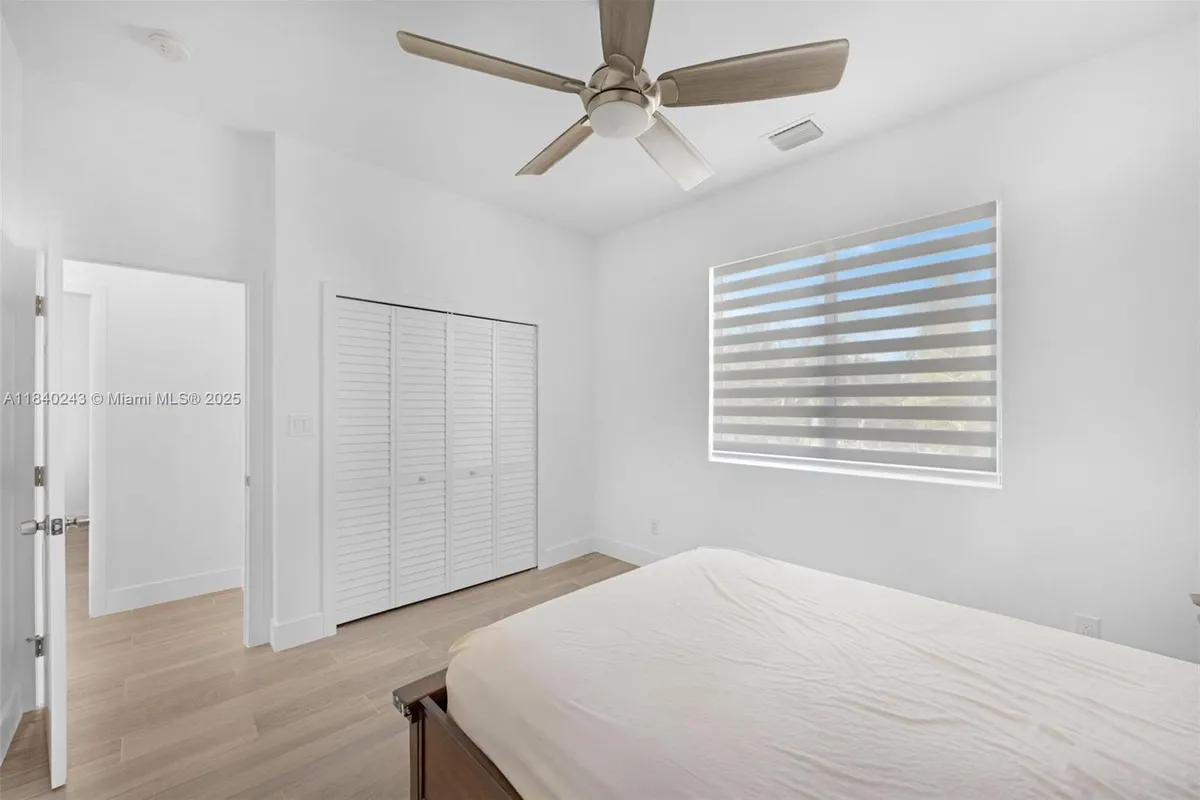 142 Peg Leg Ln, Lower Keys FL 33042