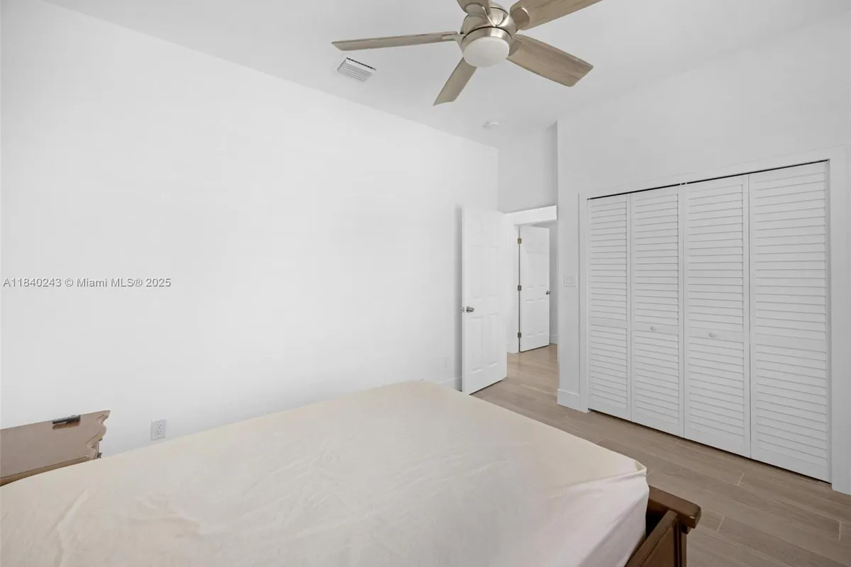 142 Peg Leg Ln, Lower Keys FL 33042