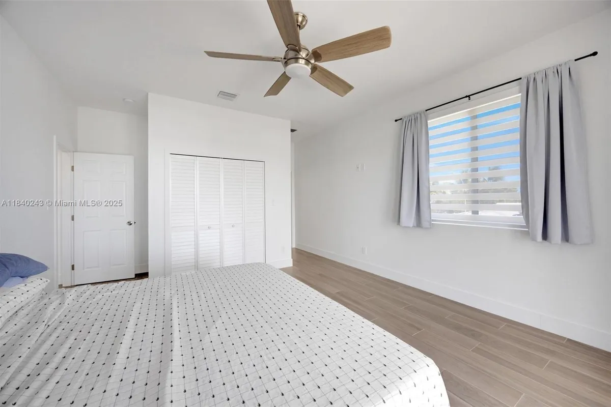 142 Peg Leg Ln, Lower Keys FL 33042