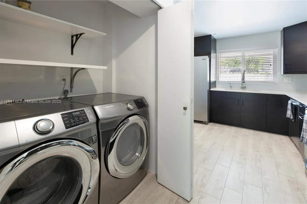 8225 SW 81st Ct, Miami FL 33143