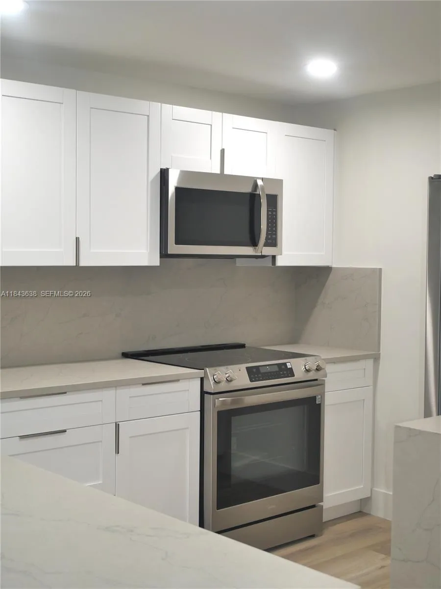 3080 N Course Dr # 602, Pompano Beach FL 33069