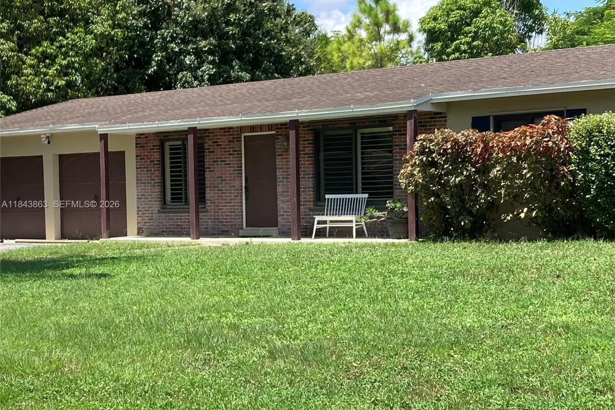 10801 SW 123rd St, Miami FL 33176