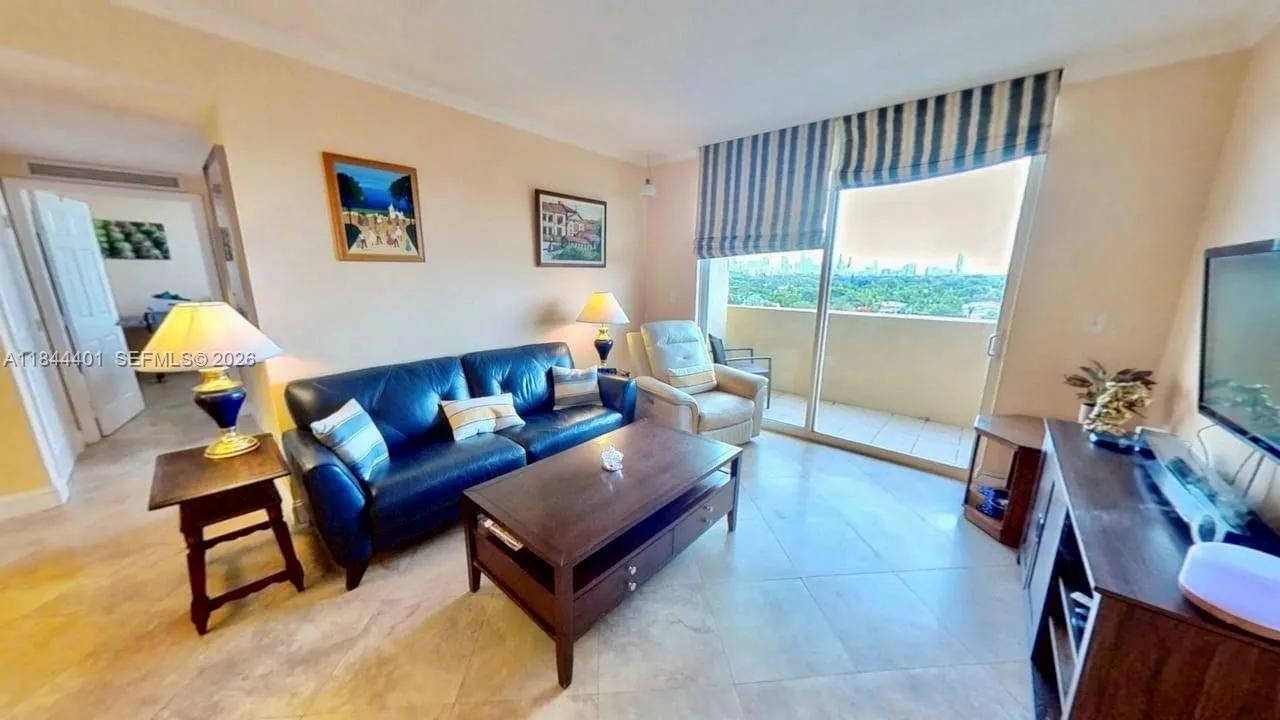 2425 SW 27th Ave # 701, Miami FL 33145