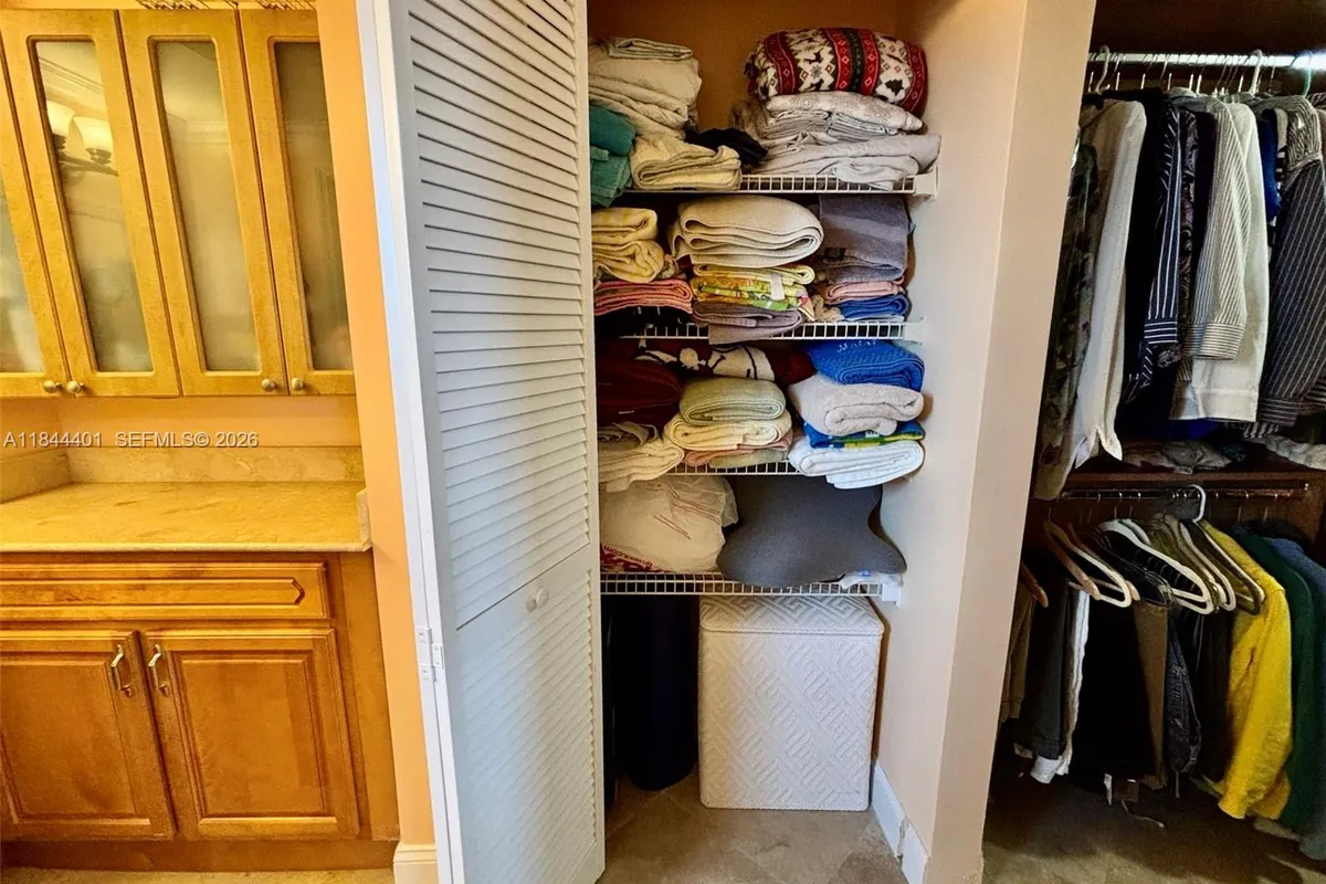 2425 SW 27th Ave # 701, Miami FL 33145