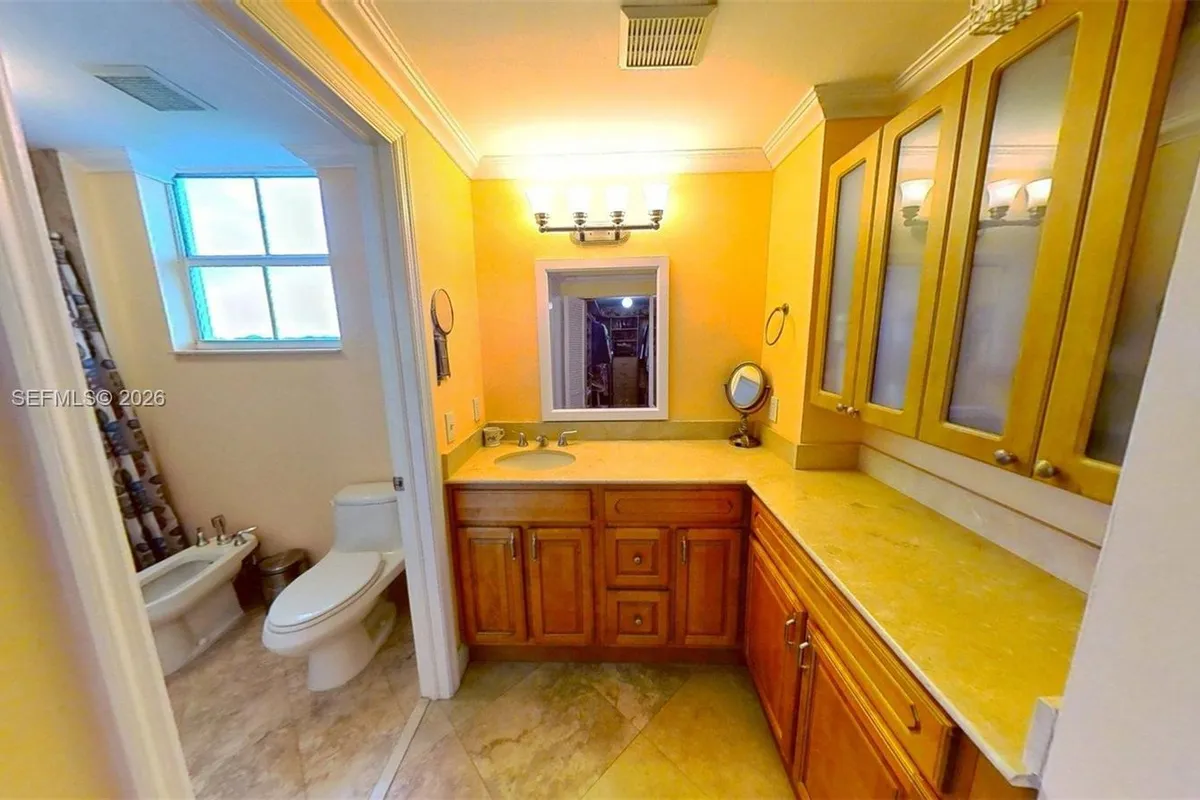 2425 SW 27th Ave # 701, Miami FL 33145