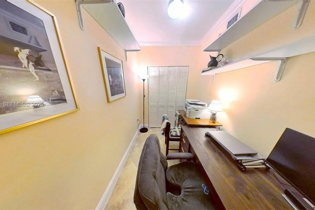 2425 SW 27th Ave # 701, Miami FL 33145