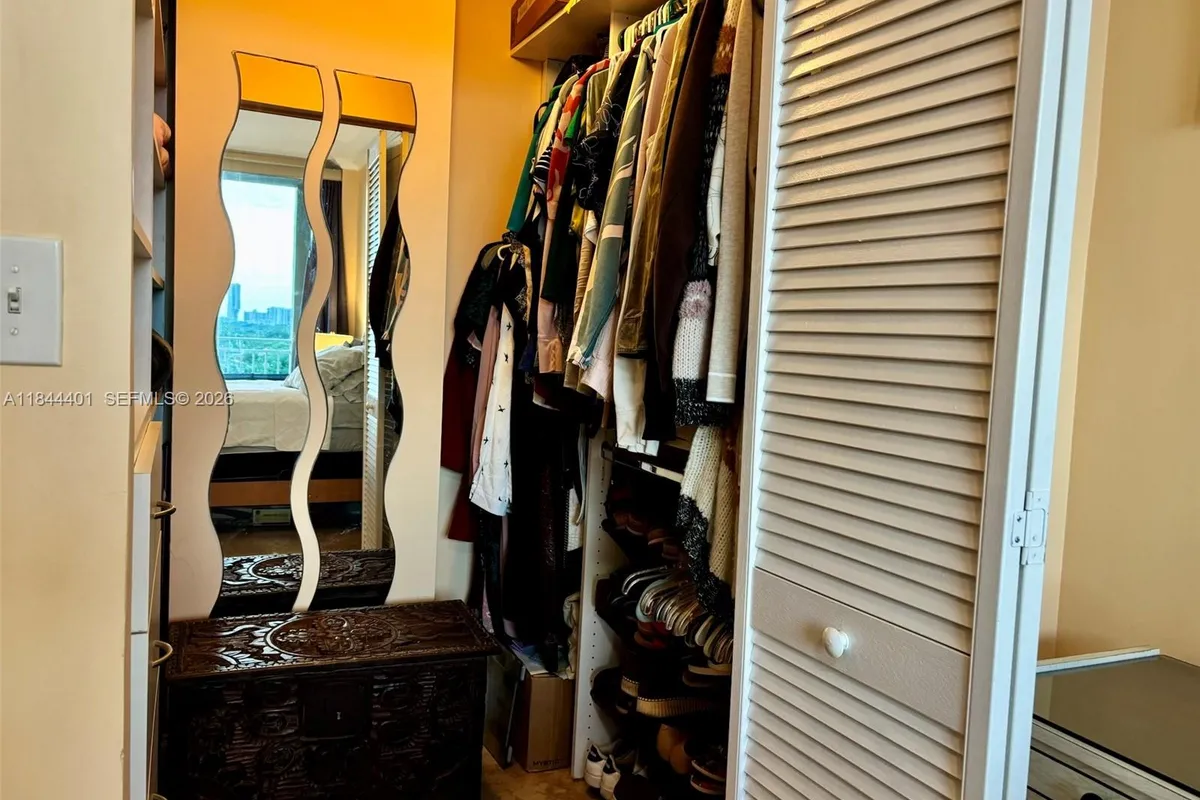 2425 SW 27th Ave # 701, Miami FL 33145