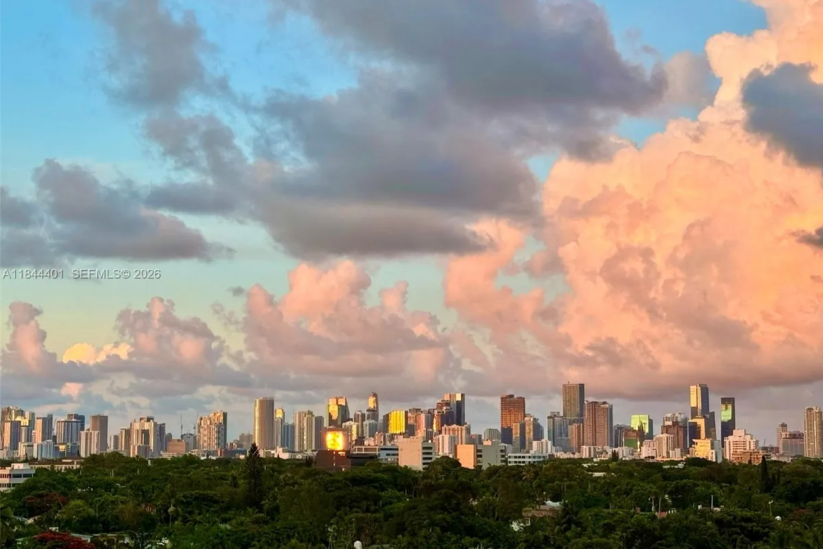 2425 SW 27th Ave # 701, Miami FL 33145