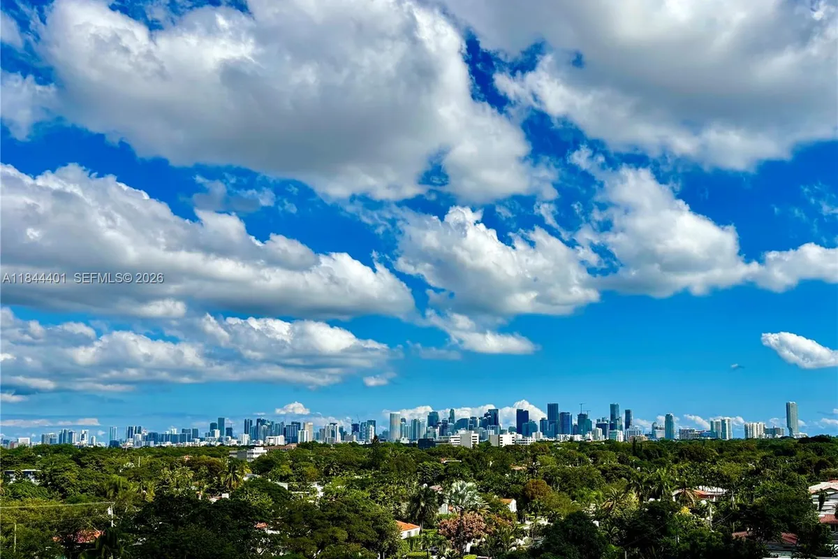 2425 SW 27th Ave # 701, Miami FL 33145