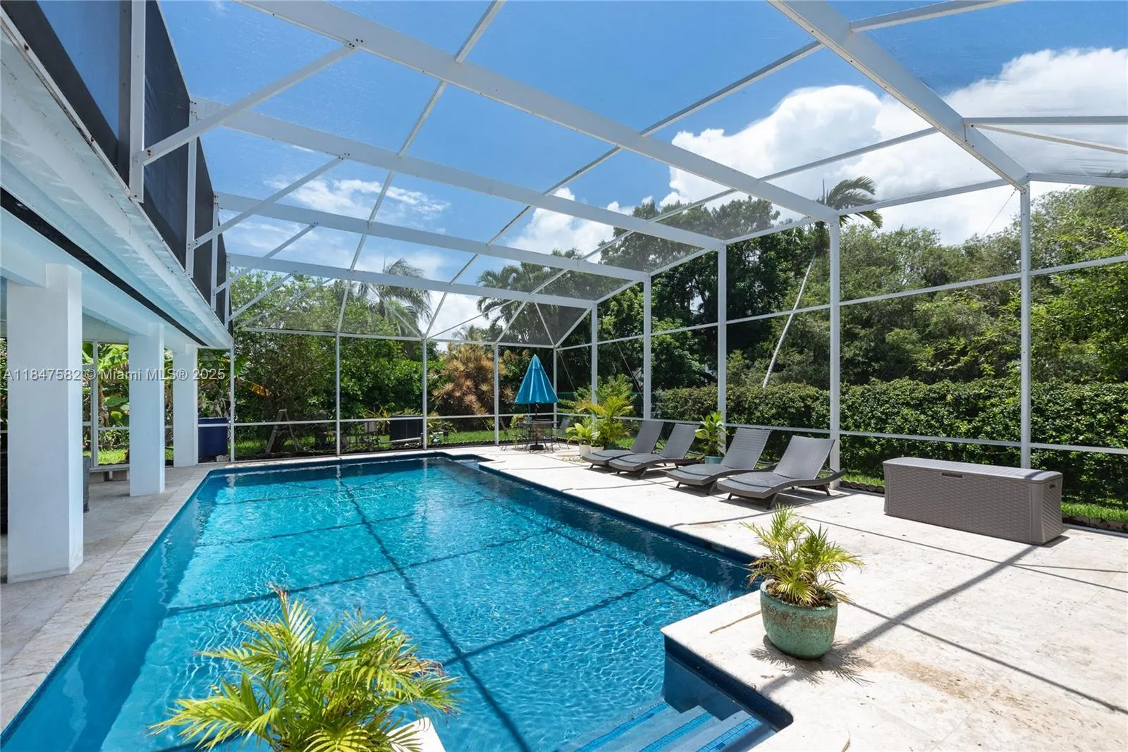 13020 SW 70th Ave, Pinecrest FL 33156