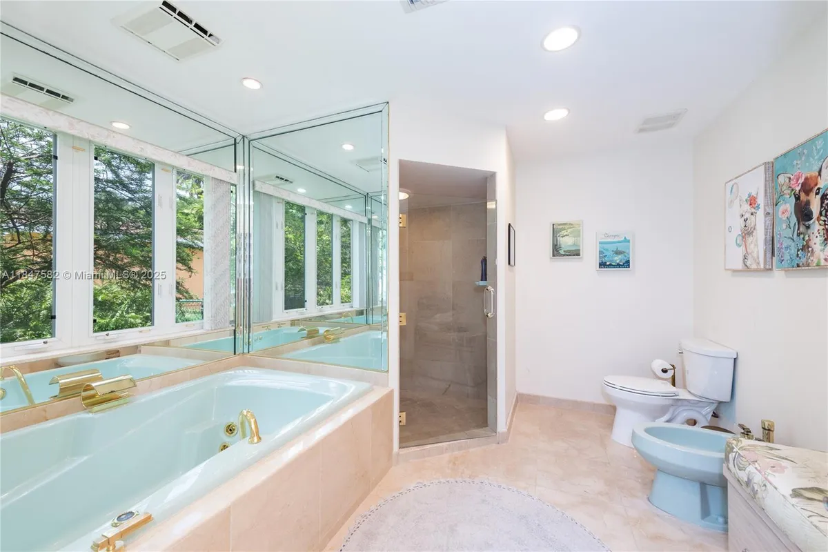 13020 SW 70th Ave, Pinecrest FL 33156