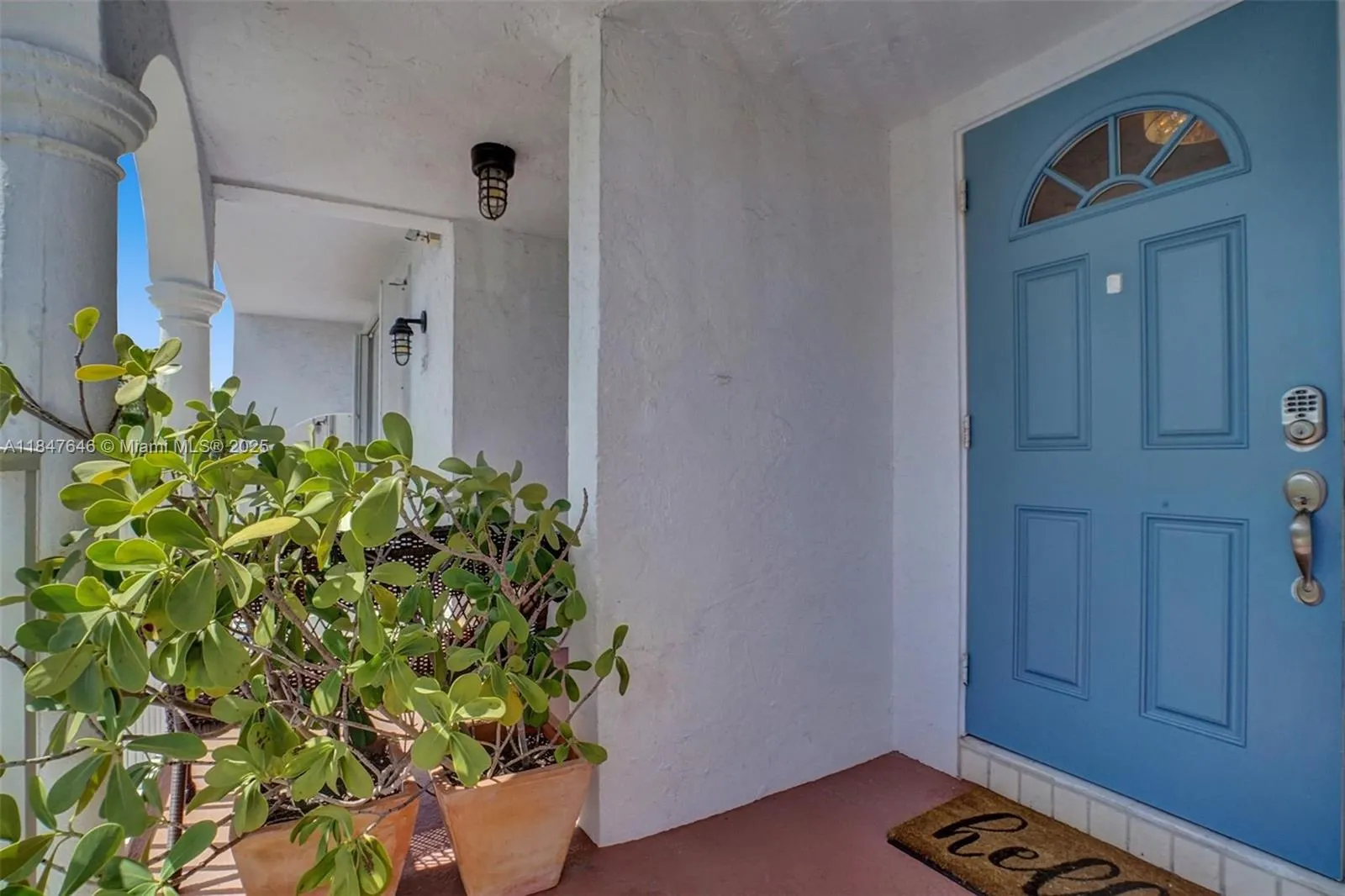 345 Virginia St, Hollywood FL 33019