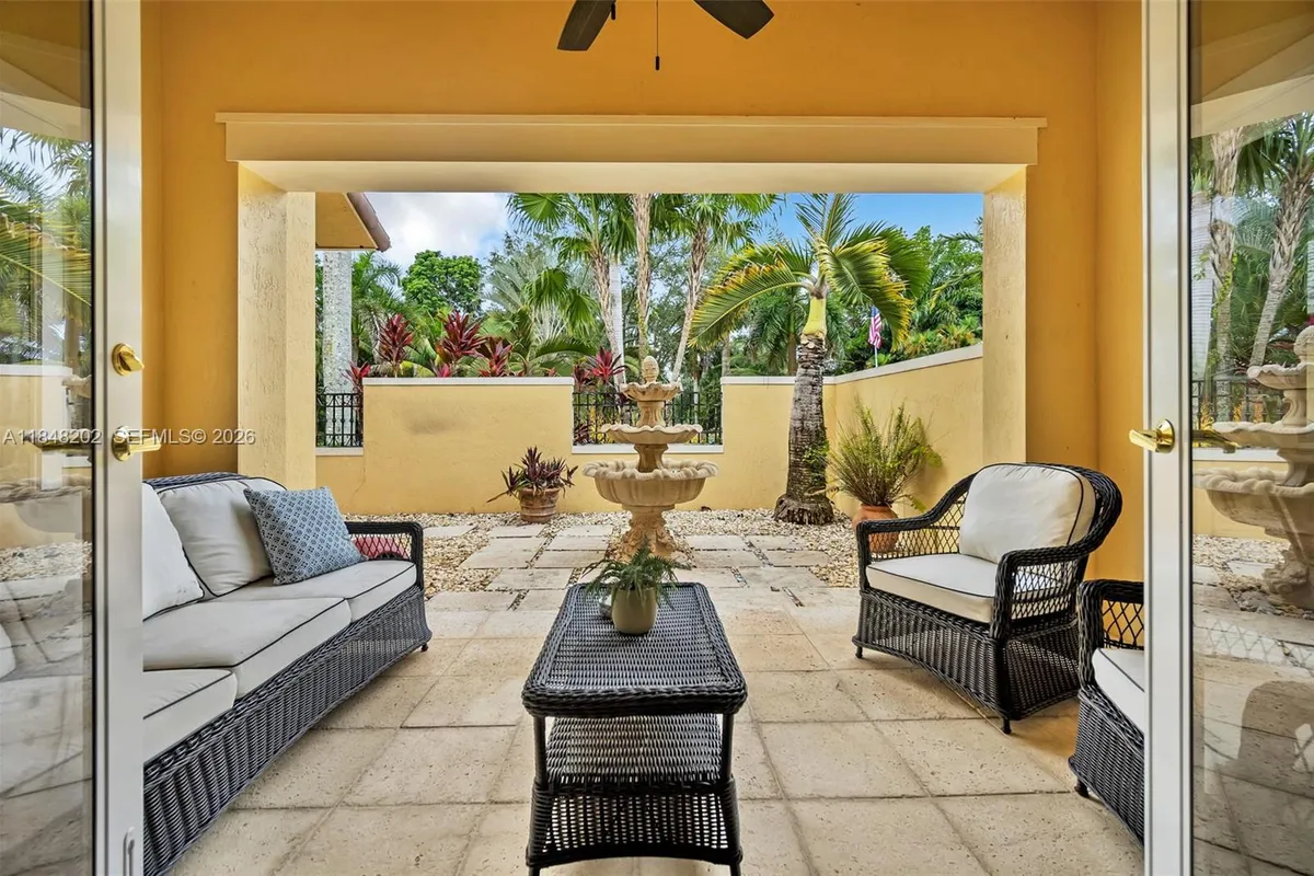 14211 Sunset Ln, Southwest Ranches FL 33330