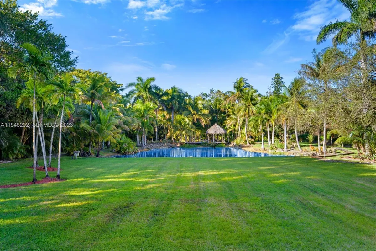 14211 Sunset Ln, Southwest Ranches FL 33330