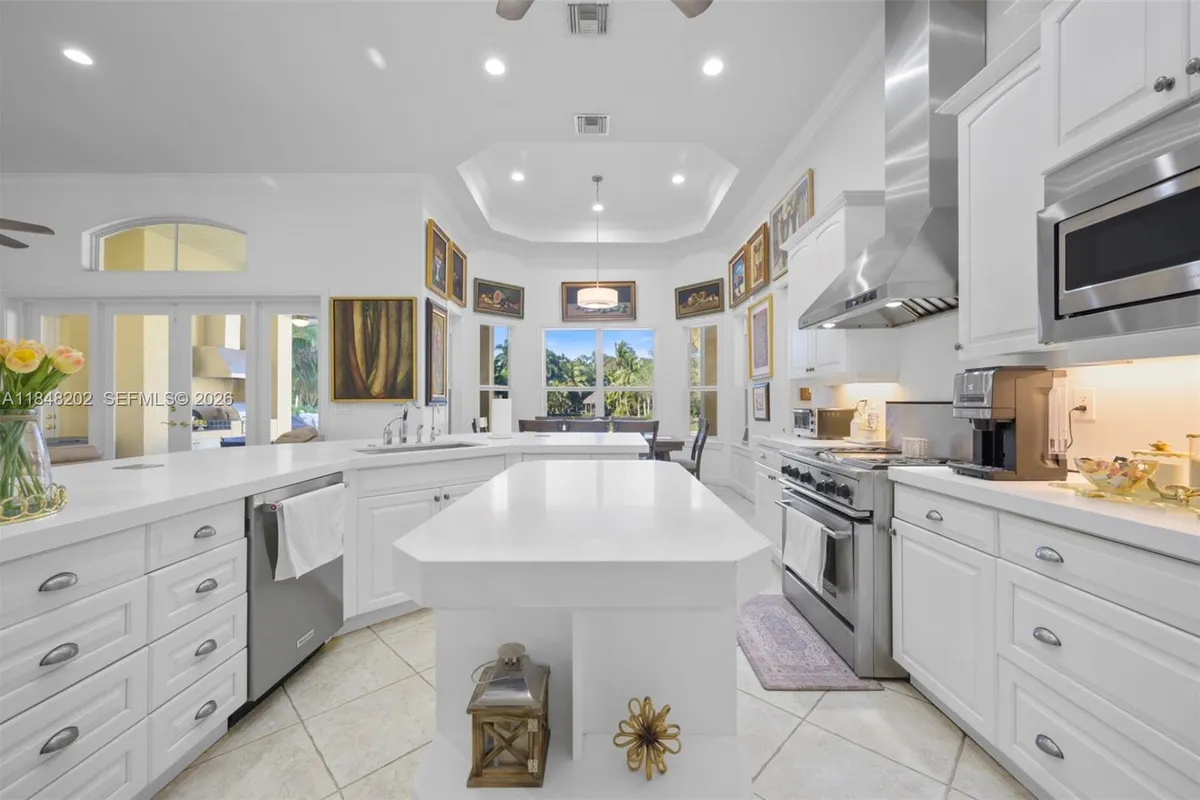 14211 Sunset Ln, Southwest Ranches FL 33330