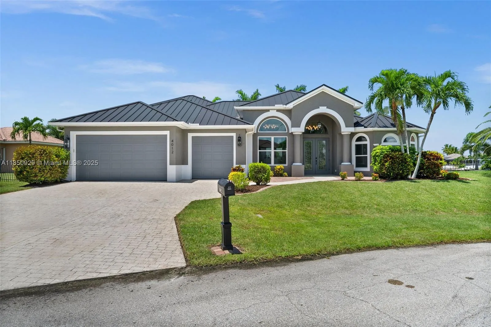 4012 SW 29th Ave, Cape Coral FL 33914
