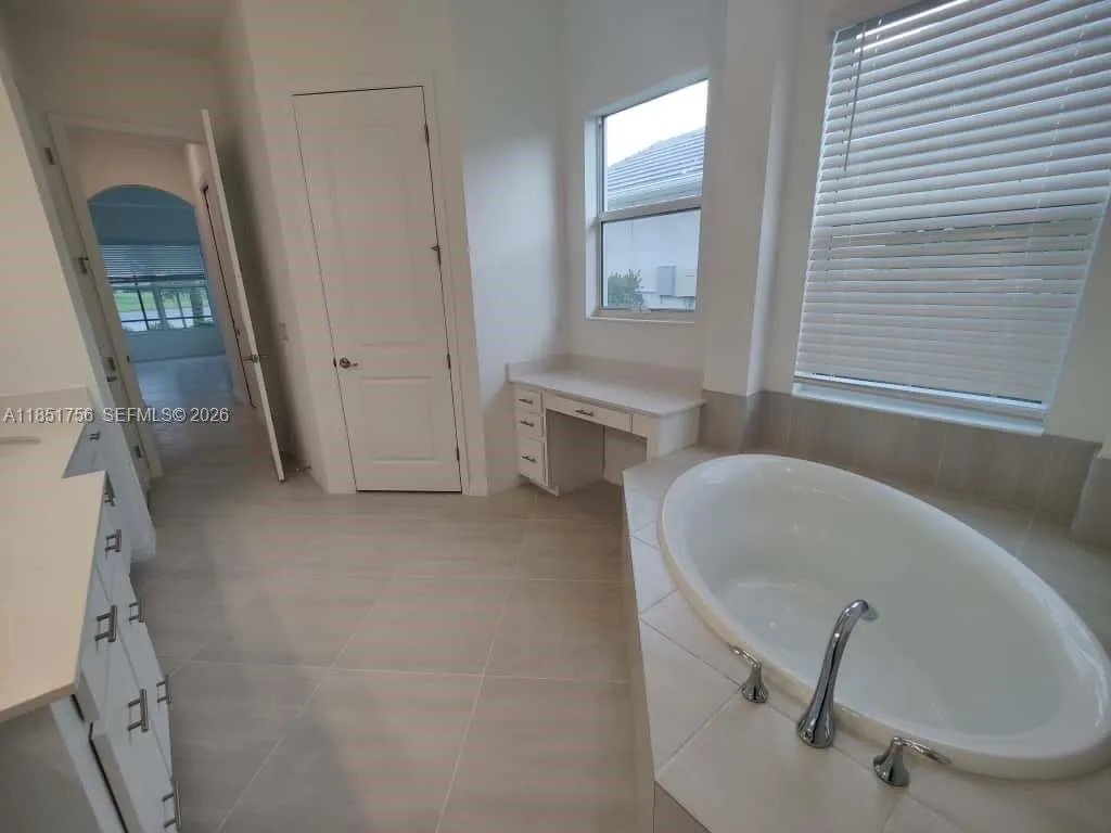 5508 Whistling Straights, Ave Maria FL 34142