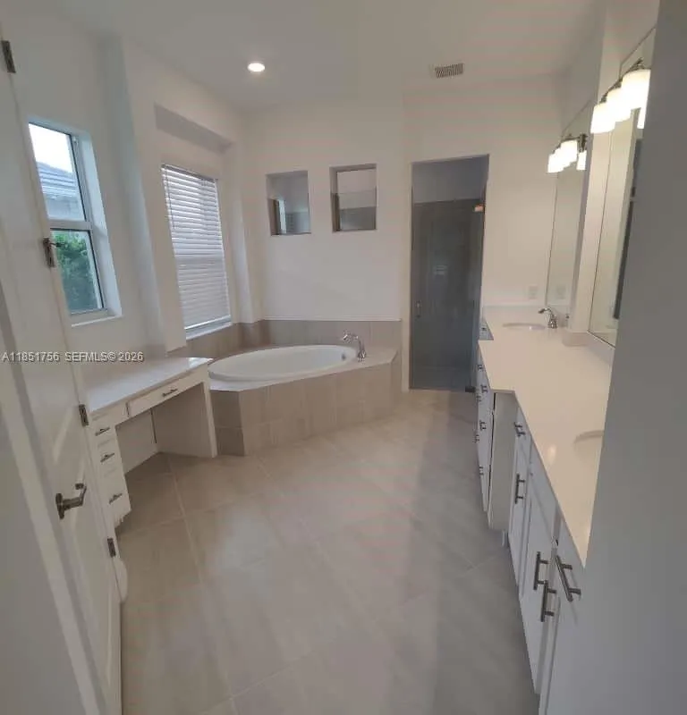 5508 Whistling Straights, Ave Maria FL 34142