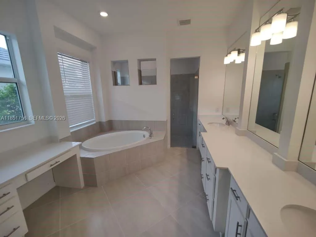 5508 Whistling Straights, Ave Maria FL 34142