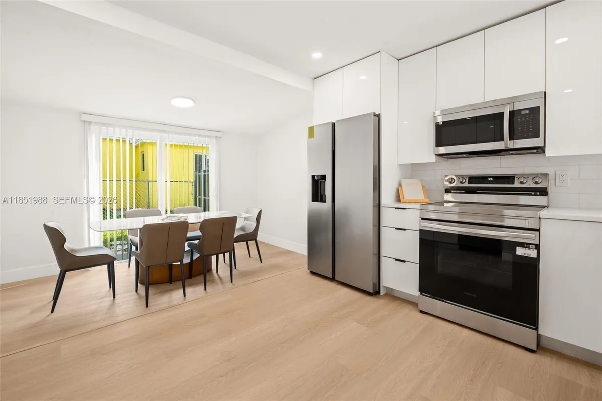 6965 NW 21st Ct, Miami FL 33147